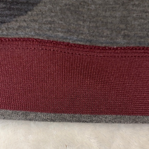 Gently Loved Gray & Burgandy  Zip-Up Sardin Quilted Jacket by Ted Baker London - Picture 3 of 14